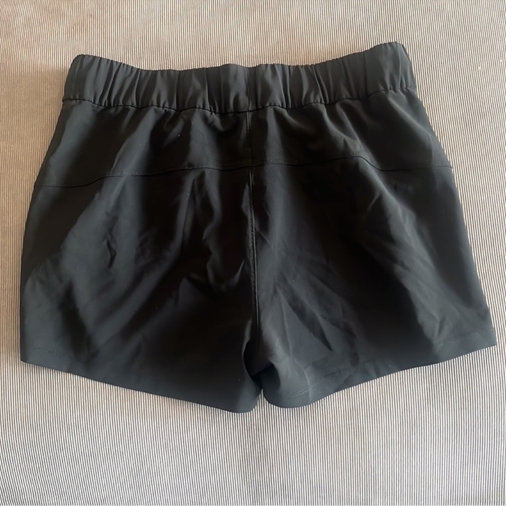Lululemon Cinchable Black Shorts Size 12
